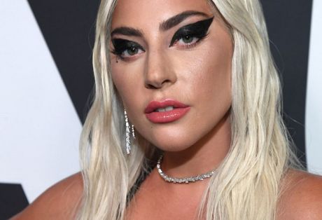 Lady Gaga: Ξόδεψε 50.000 δολάρια για να εντοπίσει ένα φάντασμα