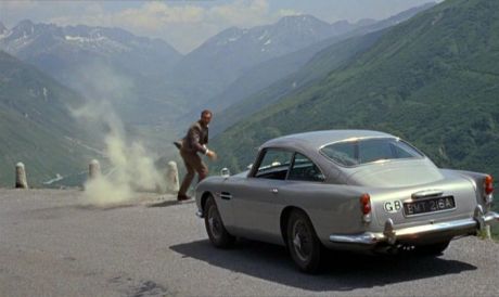 Τώρα μπορείτε να αποκτήσετε την Aston Martin DB5 του Τζέιμς Μποντ
