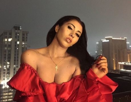 Your Teeth In My Neck-Kali Uchis