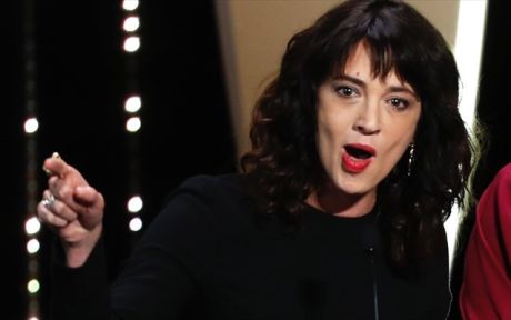 Η Άσια Αρτζέντο αρνείται τις κατηγορίες για σεξουαλική επίθεση