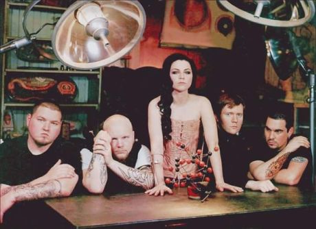 Evanescence - Across the Universe