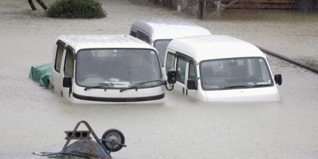  Ισχυρός τυφώνας σαρώνει την Ιαπωνία- Χιλιάδες κάτοικοι εγκαταλείπουν τις εστίες τους