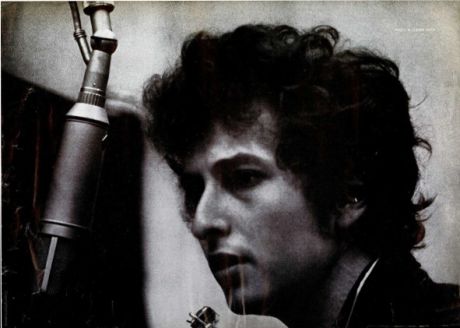 Όταν το κλασσικό ήταν νέο: Διαχρονικές μελωδίες και διαχρονικοί στίχοι ενωμένοι άρρηκτα σε ένα λατρεμένο πακέτο...