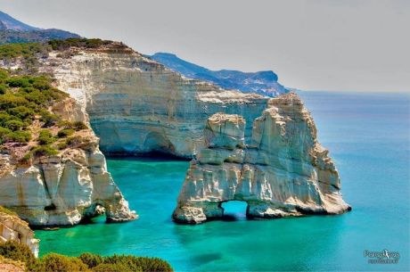 Μη μας βρίζετε για την ουδετερότητα μας, θέλουμε μία Ελλάδα ενωμένη, όχι διχασμένη