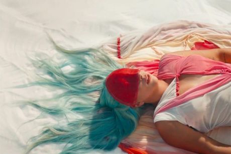 Lady Gaga - 911