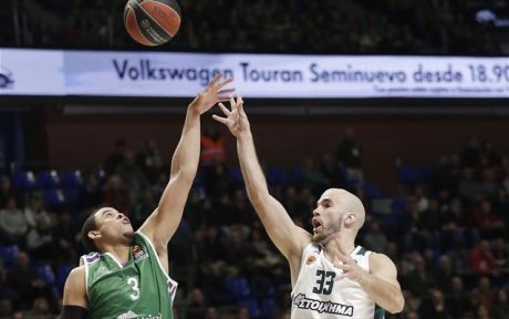 Euroleague: Η ΤΣΣΚΑ κράτησε δεύτερο τον Ολυμπιακό, νίκη ανάσα για Παναθηναϊκό