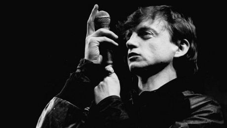 Mark E. Smith άλλος ένας ήρωας του ροκ 'εγκατέλειψε το κτίριο'
