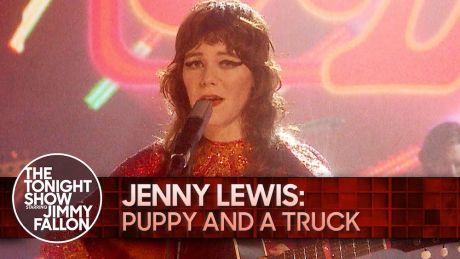 Η Jenny Lewis  στον Jimmy Fallon
