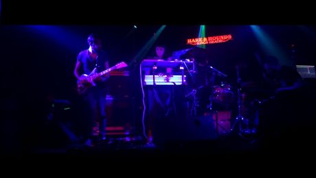 Μας αρέσει να ανακαλύπτουμε και να σας τα παρουσιάζουμε: Mauveine C- Matters x Hoopla Blue 