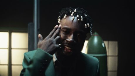 Kojey Radical War Outside (feat. Lex Amor)