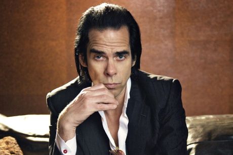 Ο Nick Cave δίνει συμβουλές στους θαυμαστές του