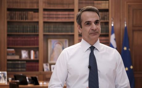 Μητσοτάκης: Βγαίνουμε από το σπίτι αλλά μένουμε ασφαλείς – Τι ανακοίνωσε για σχολεία, εκκλησίες και επιχειρήσεις