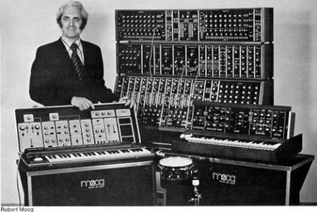 6 super τραγούδια με Moog συνθεσάηζερ