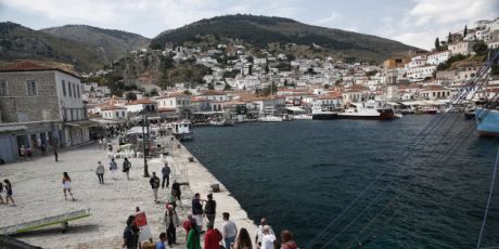 Οι μοναδικές υπέροχες ιστορίες του Γιάννη Πετρίδη
