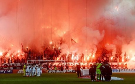 Καλό Πάσχα, αλλά μην περιμένετε Ανάσταση της χώρας