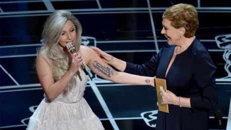 Η Julie Andrews εκτιμά τη Lady Gaga