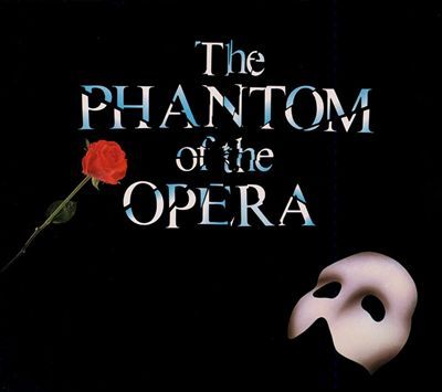 Είναι κλεμμένο το θέμα από το Phantom Of the Opera;