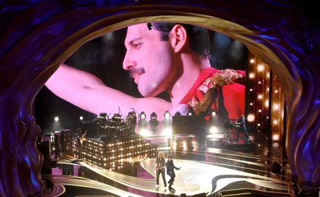 Οι Queen άνοιξαν την τελετή των Όσκαρ και ξεσήκωσαν το κοινό