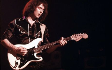 Ένα από τα πιο διάσημα Riffs στην ιστορία του Rock and Roll...