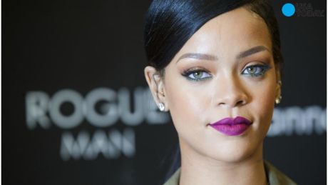 H Rihanna η πρώτη που πέρασε τα 100 εκατ. Digital Singles