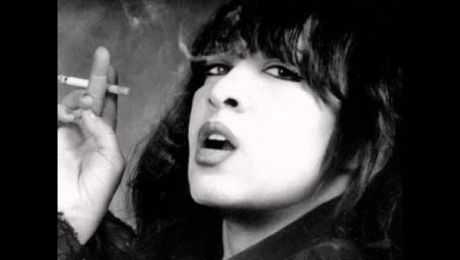 Ronnie Spector - There Is An End