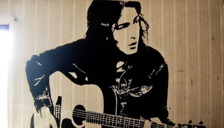 Είναι ξεπερασμένος ο ήχος του Rory Gallagher;