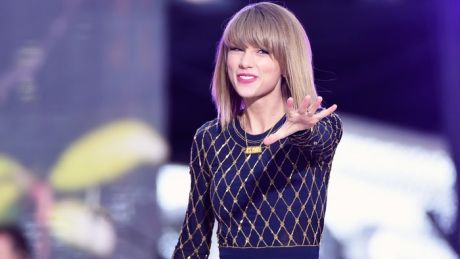 Η Taylor Swift δωρίζει 1 εκατ. δολάρια στους πλημμυροπαθείς της Λουιζιάνα 