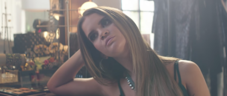 Maren Morris το νέο αστέρι της κάντρι σε νέο βίντεο