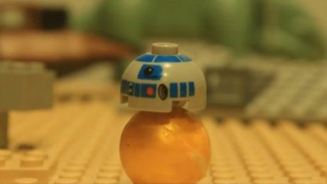  Star Wars: The Force Awakens trailer με Lego