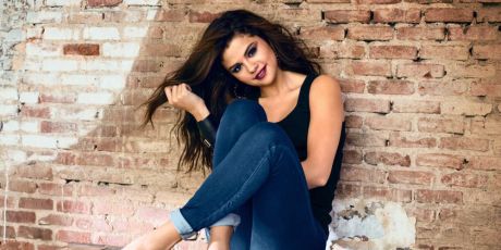 Σε ψυχιατρική κλινική νοσηλεύεται η Selena Gomez