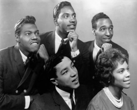 The Tracks Of My Tears- Smokey Robinson & The Miracles (1965)