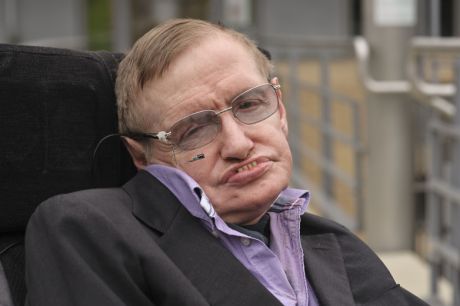 O Stephen Hawking απαντά σε 10 ερωτήσεις