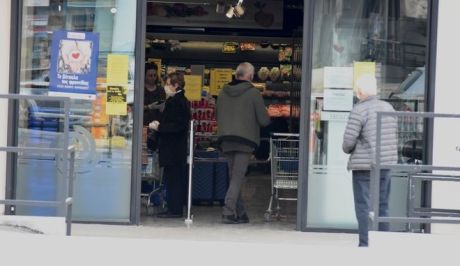 Μεγάλη Εβδομάδα: Πώς θα λειτουργήσουν τα σούπερ μάρκετ, κρεοπωλεία, μανάβικα, τις επόμενες μέρες