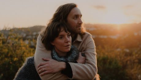 Sylvan Esso μυστήριο νέο τραγούδι από το ντουέτο “What If”
