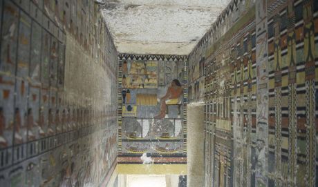 Κάιρο: Ανακαλύφθηκε ταφικός θάλαμος 4.000 ετών