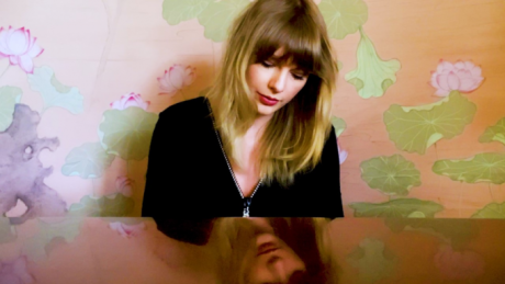 H Taylor Swift στα 30της κάνει αυτό που άλλες δεν τόλμησαν ούτε στα 60 τους