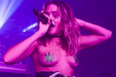 The Struggle-Tove Lo στο Coachella