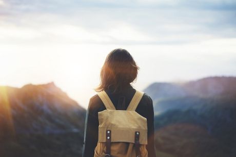 Αναζητώ ανθρώπους, λιγοστούς, ξεχωριστούς και σπάνιους...