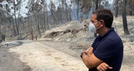 Αλέξης Τσίπρας: Το σχέδιο της κυβέρνησης είναι 'η φωτιά θα σταματήσει στη θάλασσα'