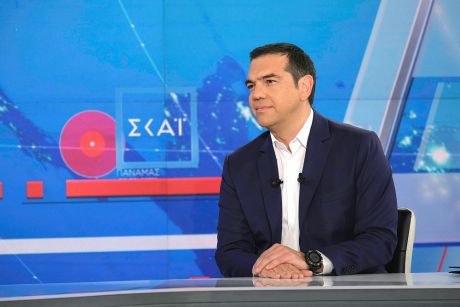 Ο Σκάϊ δεν σκάει για το τι συμβαίνει στην Ουκρανία και στον πλανήτη, ούτε μία ερώτηση στον Τσίπρα για το θέμα