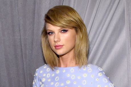 Η Taylor Swift επισκέπτεται μικρή ασθενή της