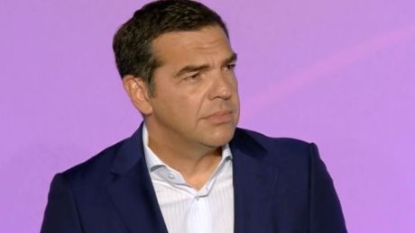 Α. Τσίπρας: «Ο λαός μας τιμά σήμερα την Παναγία. Τη μάνα που δεν εγκαταλείπει κανέναν σε δύσκολες ώρες. 