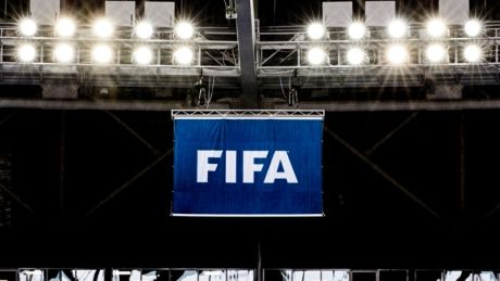 Ποδόσφαιρο: Η FIFA αποφάσισε να αποκλείσει τη Ρωσία από τις διεθνείς διοργανώσεις