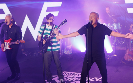 Everybody Wants to Rule the World-Weezer με Tears For Fears