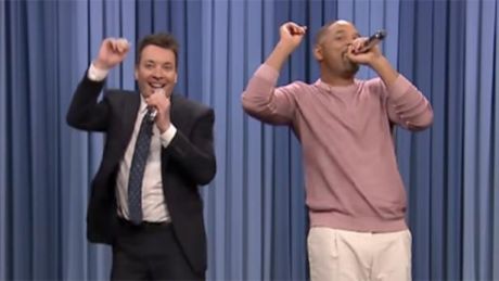 Will Smith, Jimmy Fallon τραγουδούν τηλεοπτικά θέματα