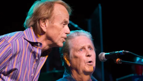 Οι Beach Boys υποστηρίζουν τον Trump, αλλά ο Brian Wilson όχι