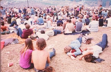 Σαν σήμερα κυκλοφόρησε το φιλμ χρονικό για το φεστιβάλ του Woodstock (1970)