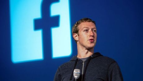 Zuckerberg: Δωρίζει το 99% των μετοχών του στο Facebook