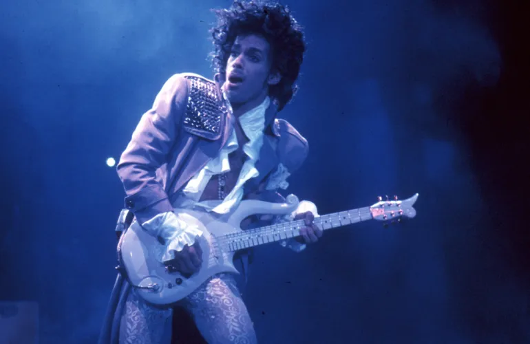When Doves Cry-Prince and the Revolution (1984)