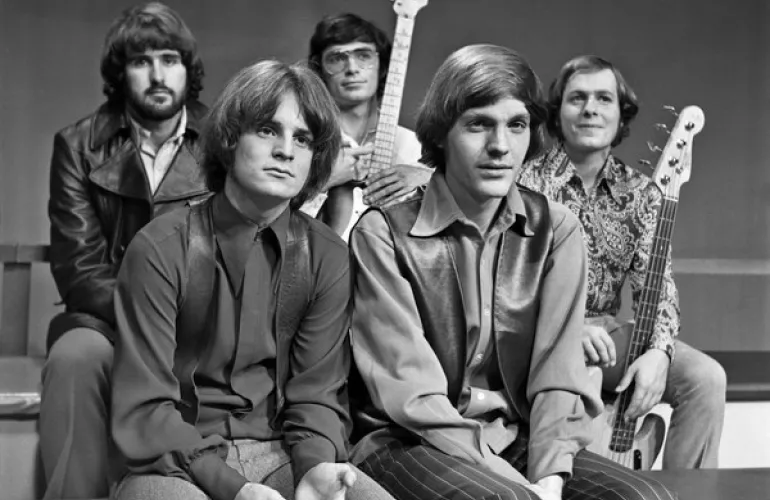 The Letter-Box Tops